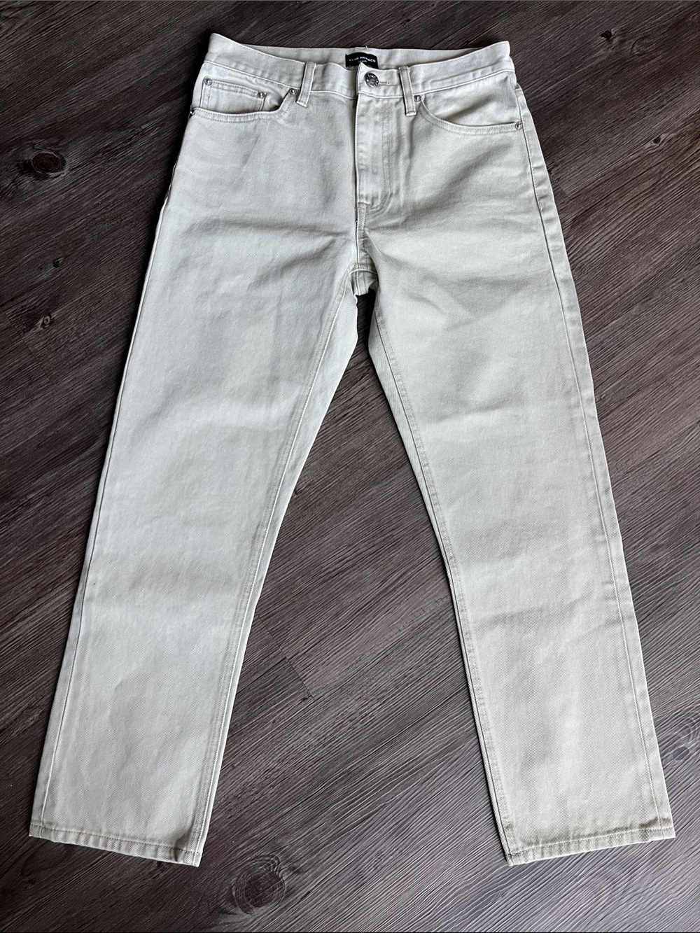 CLUB MONACO The Relaxed Slim Crop